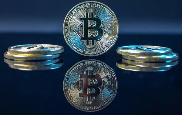 小度小度比特币今天多少钱一个_btc永续最新价格
