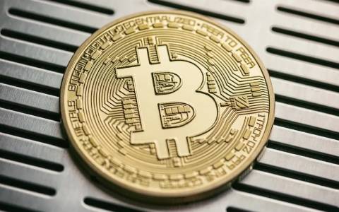 比特币交易需要交多少税_2024比特币减半会涨到多少